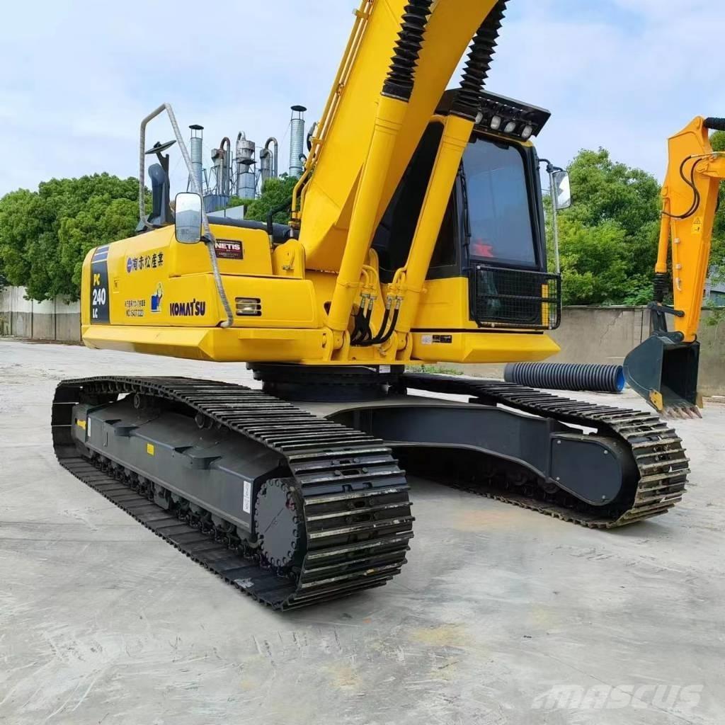 Komatsu PC 240 LC-8 履带挖掘机