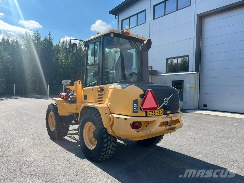 Volvo L 30 G 轮式装载机