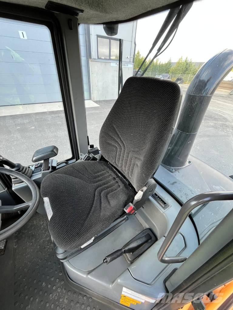 Volvo L 30 G 轮式装载机