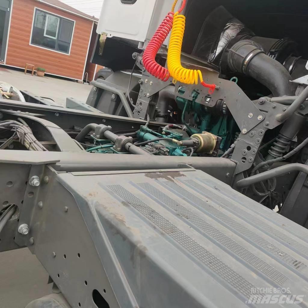Howo 420 6x4 牵引车
