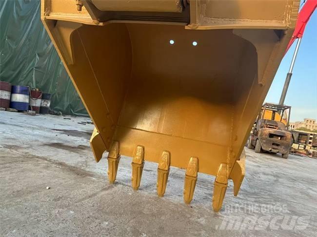 CAT 320 B 履带挖掘机