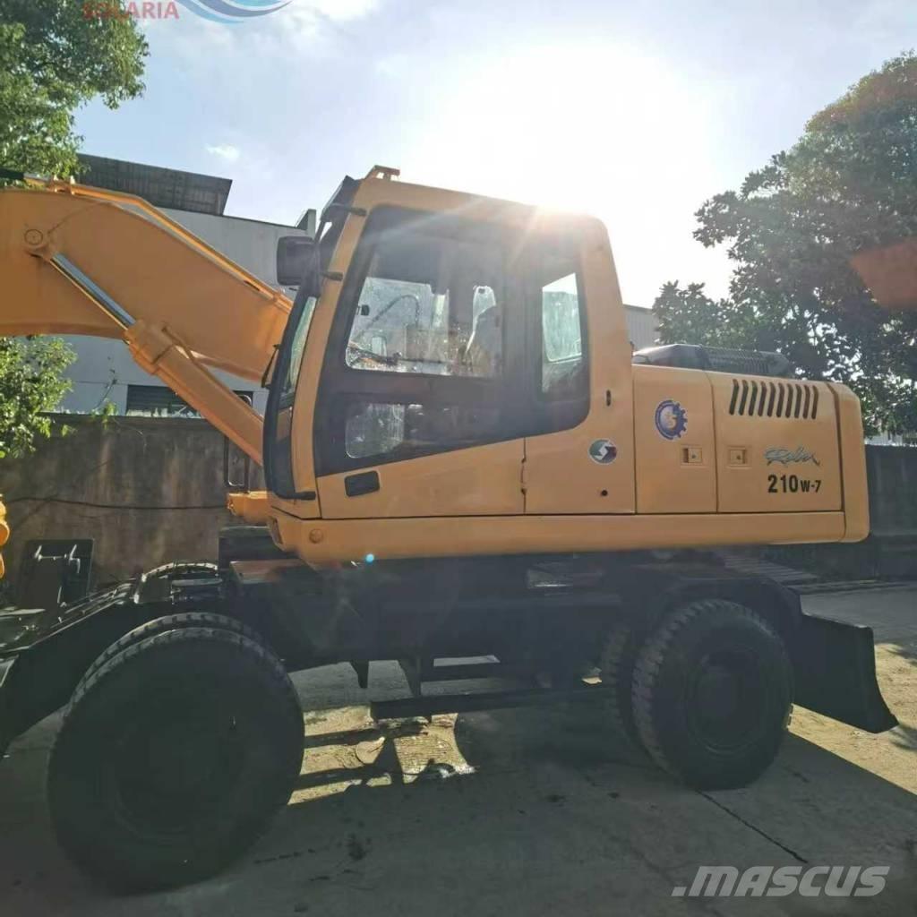 Hyundai r210w-7 轮式挖掘机