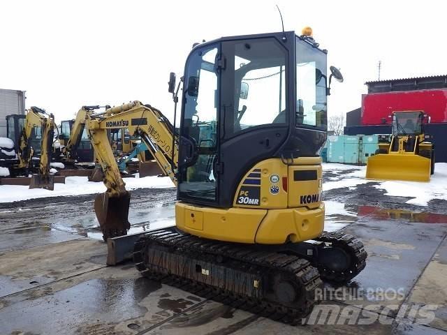 Komatsu PC30MR-5N0 小型挖掘机