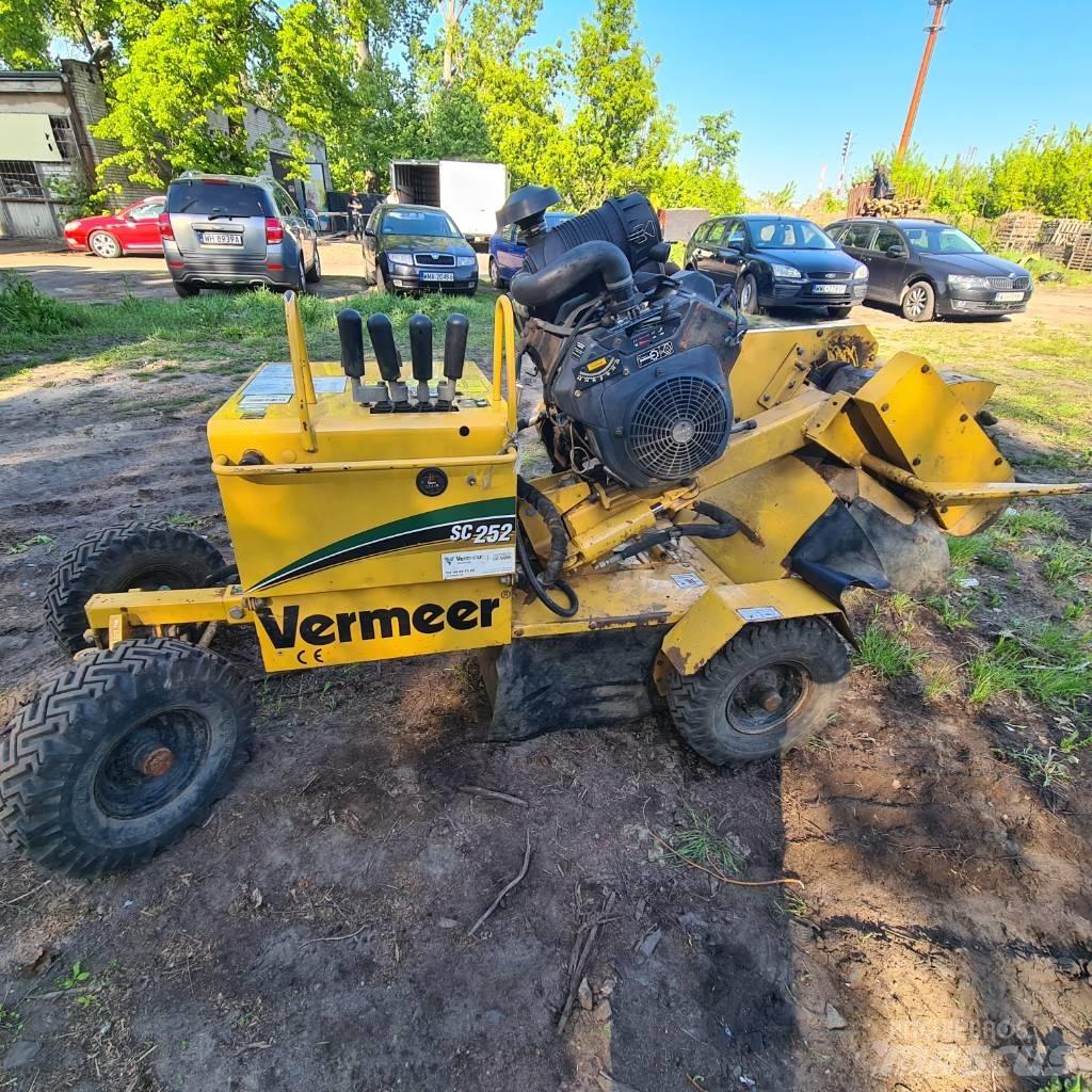 Vermeer SC252 木材粉碎机