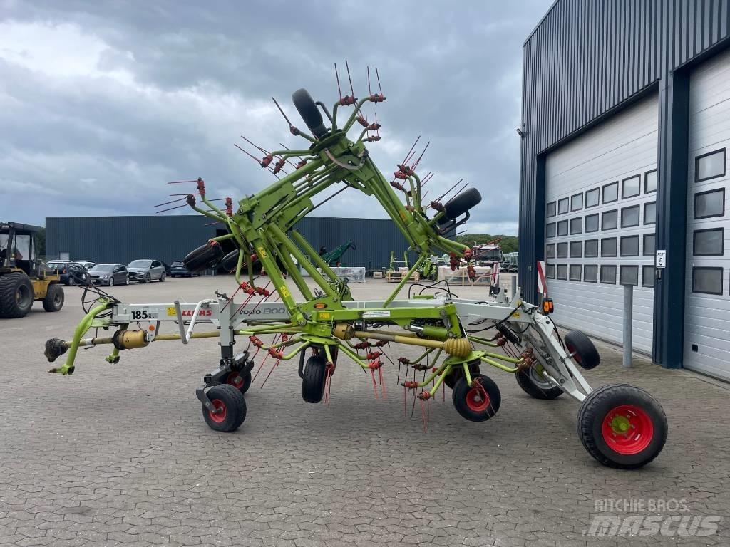 CLAAS Volto 1300 犁耙和摊草机