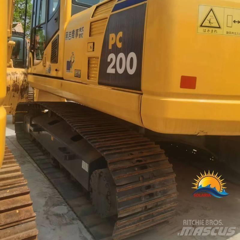 Komatsu PC 200 履带挖掘机