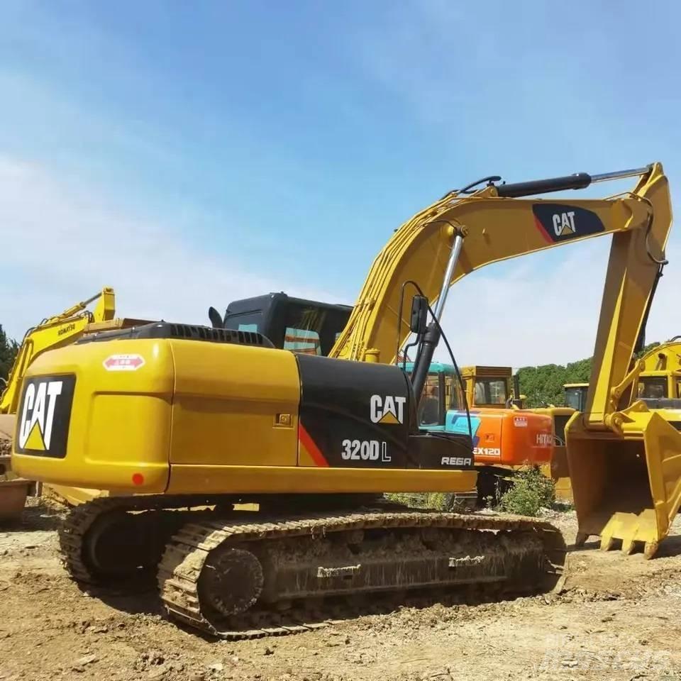 CAT 320 D L 中型挖掘机