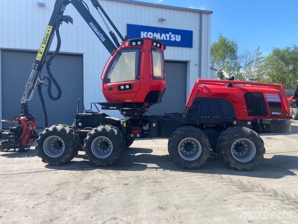 Komatsu 901XC 收割机