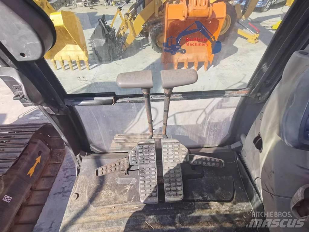 Hitachi ZX240-3 履带挖掘机