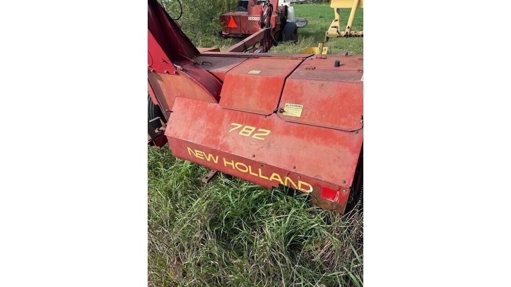 New Holland 782 青饲料收获机