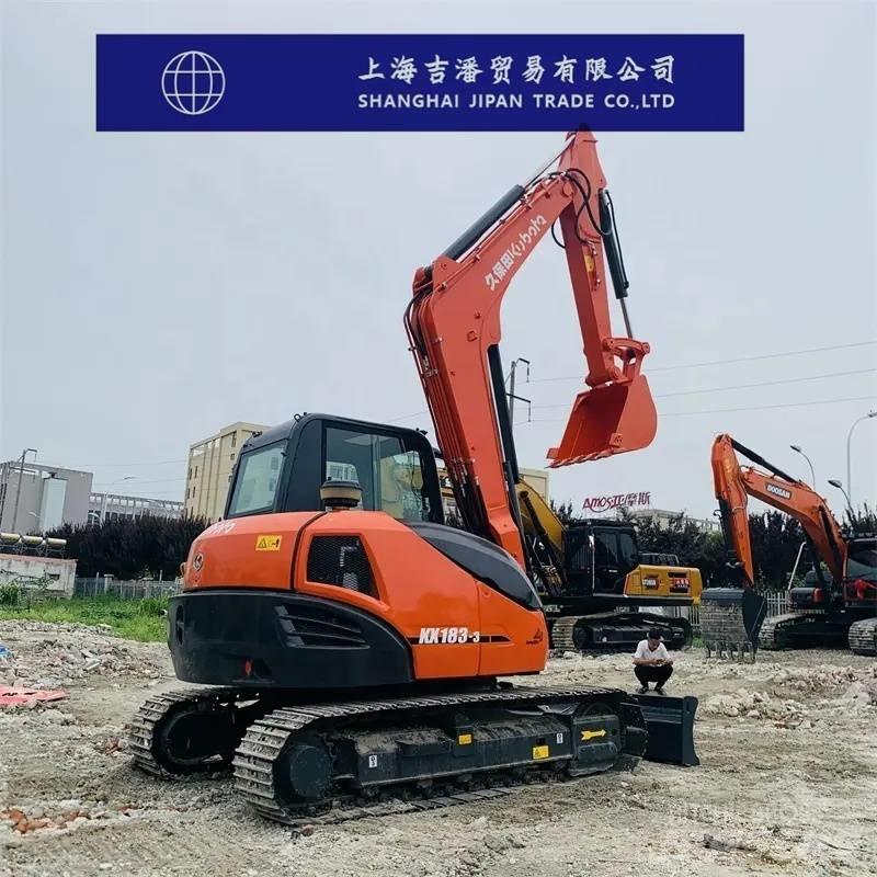 Kubota KX 183 中型挖掘机