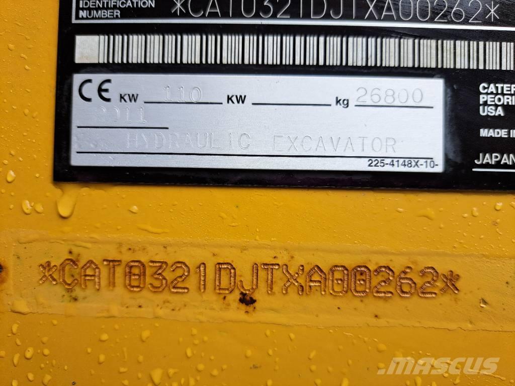 CAT 321 D 履带挖掘机