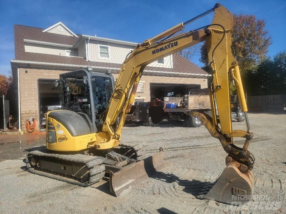 Komatsu PC 50 MR 小型挖掘机