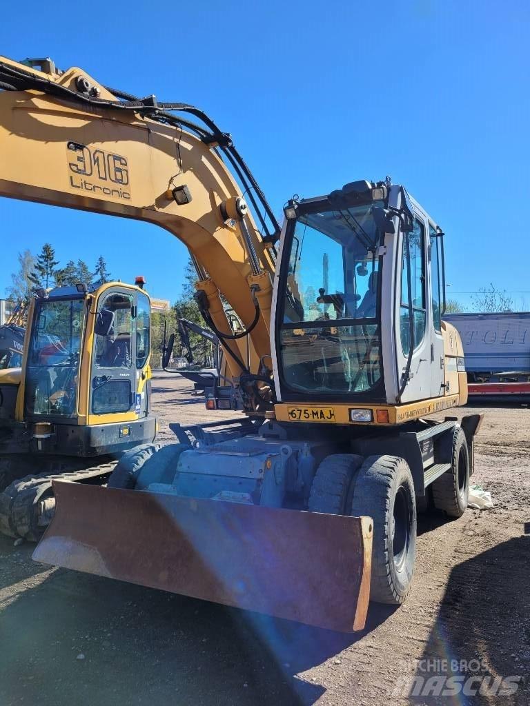 Liebherr 316 轮式挖掘机