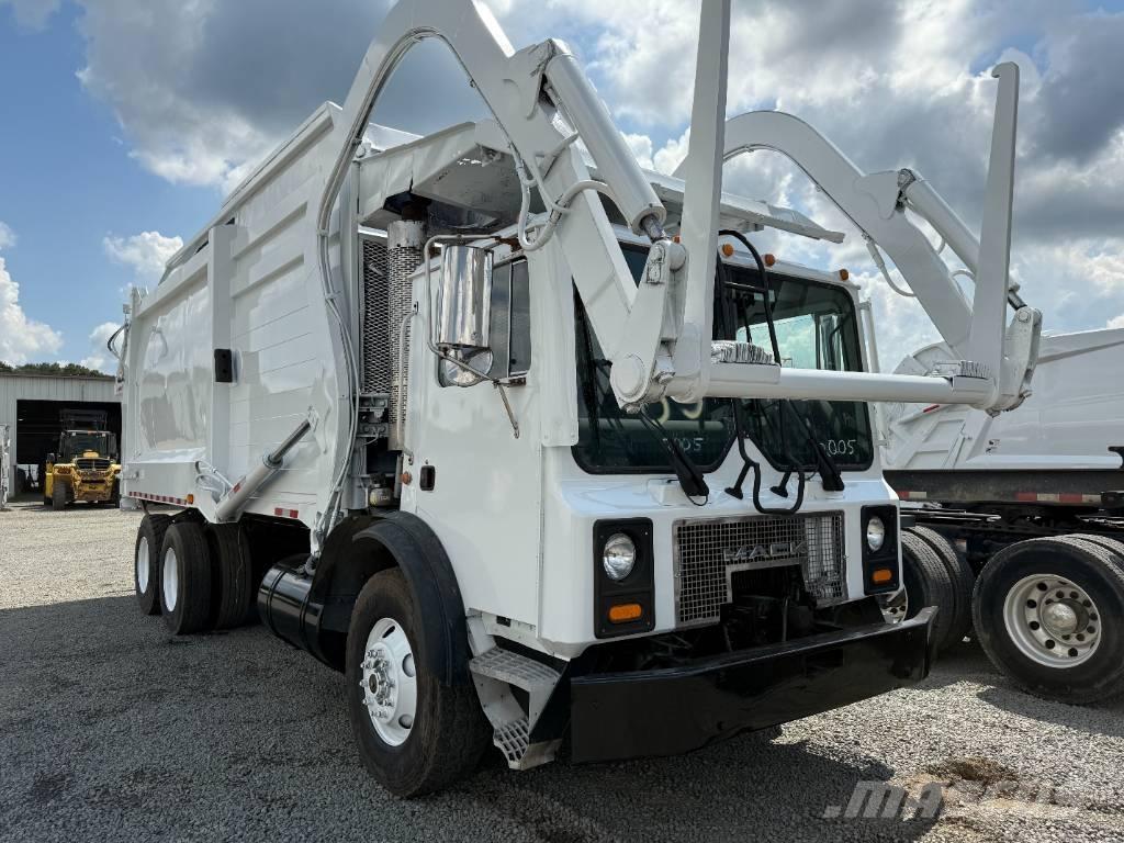 Mack MR600 垃圾车