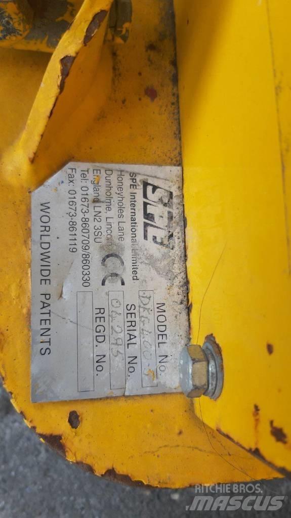  DFG   EMG 400 仓库扫地机