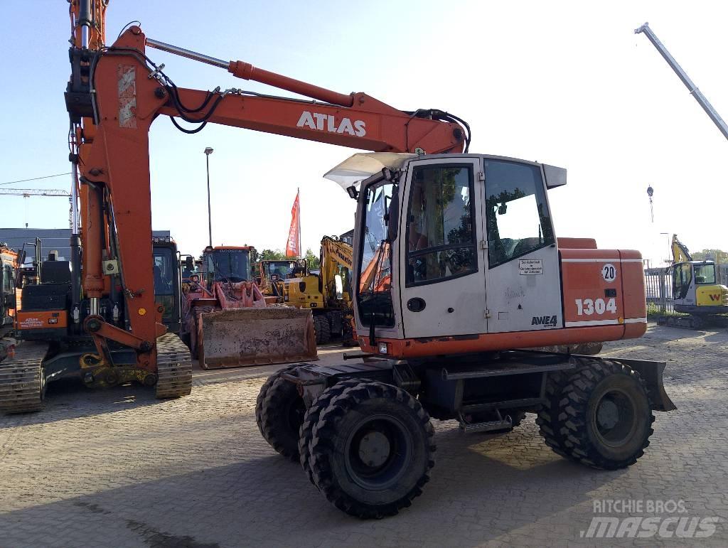 Atlas AB1304M 轮式挖掘机