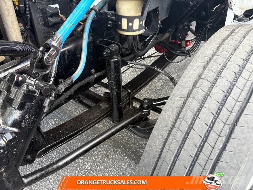 Ford F 750 SD 自卸式货车