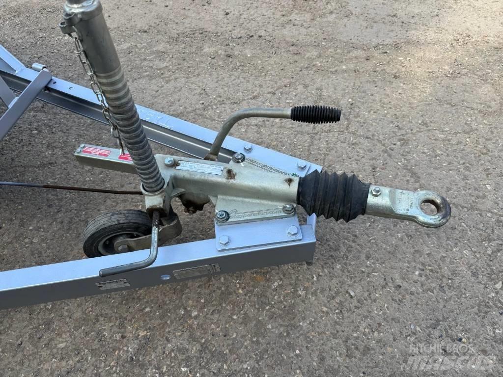 Indespension 1.5 轻型拖车