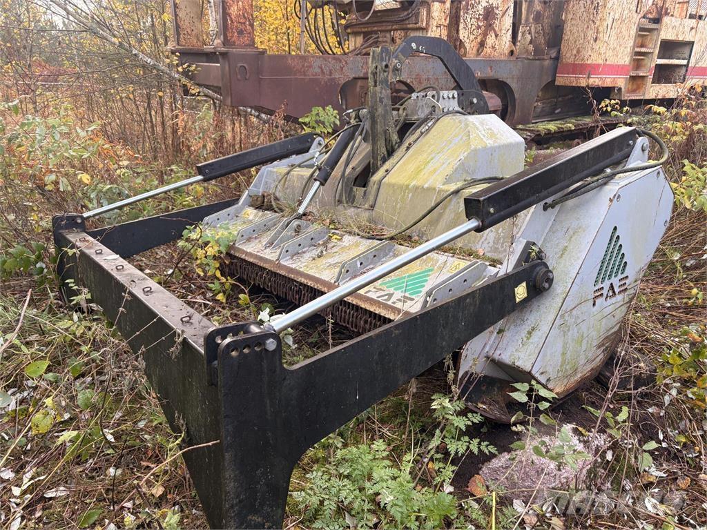 FAE UMM/S 225-130 牧场割草机和切顶器