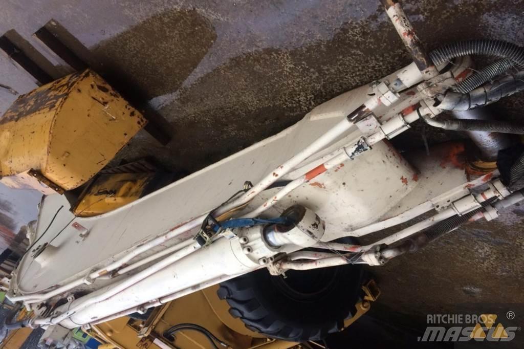CAT Boom 330D 运输工具-其他
