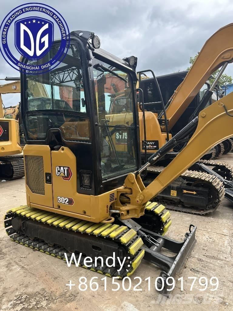 CAT 302 小型挖掘机