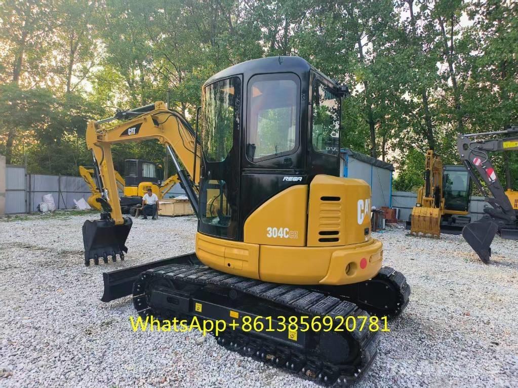 CAT 304 CR 小型挖掘机