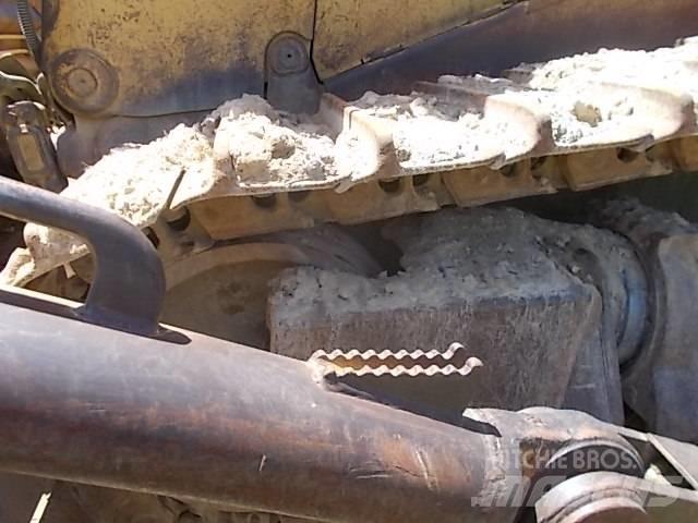 CAT D 11 N 履带式推土机