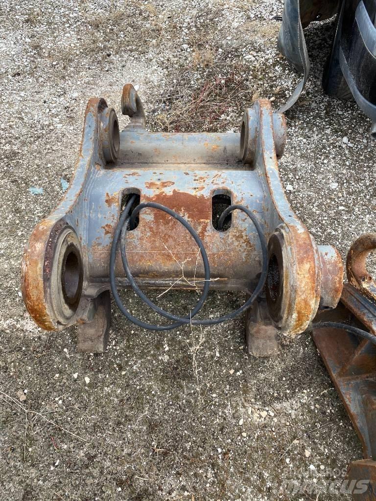 Volvo EC 460 快速连接器