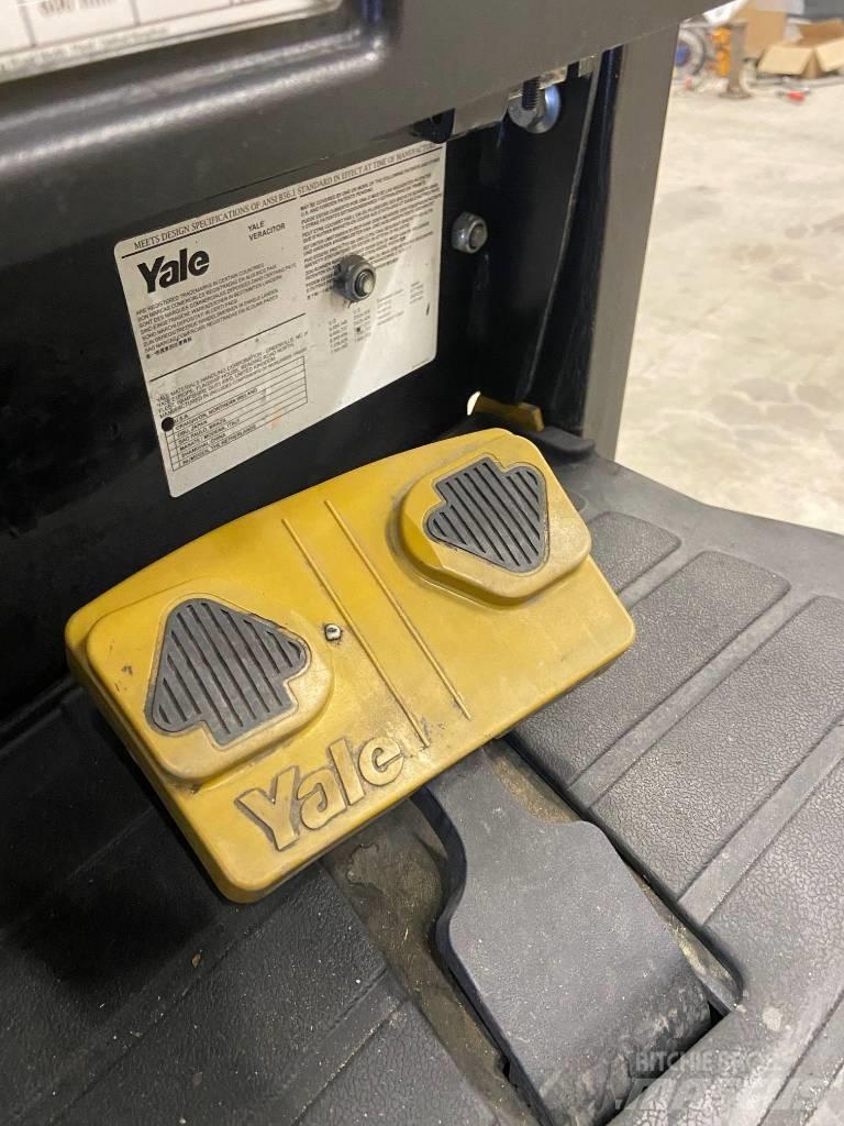 Yale ERC16VA 电动叉车