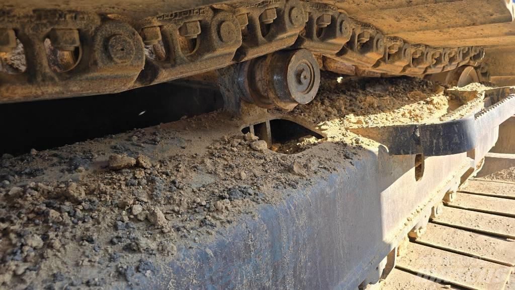 Komatsu PC 210 LC-8K 履带挖掘机