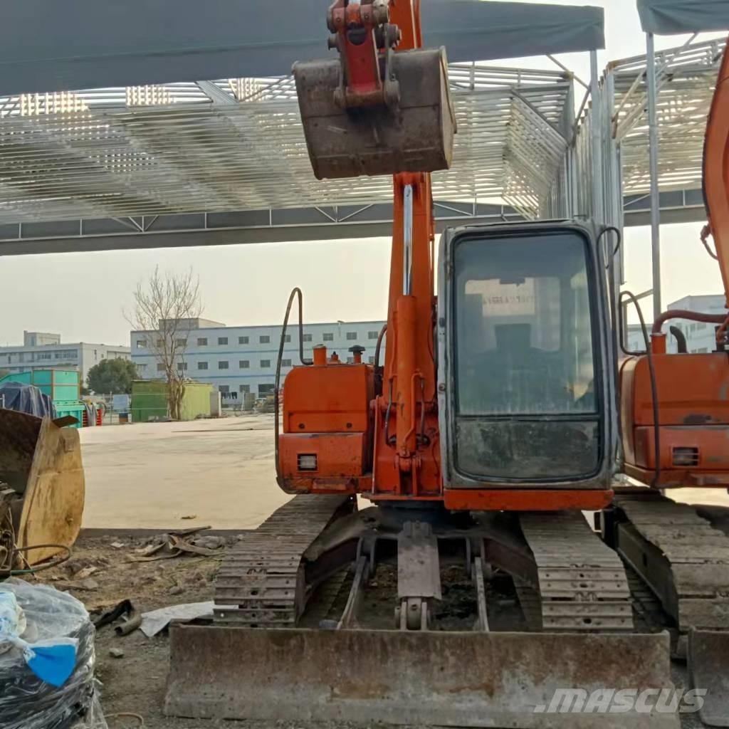 Hitachi EX60-5 小型挖掘机