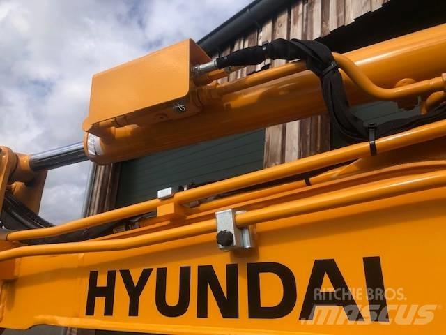 Hyundai R25Z-9AK 小型挖掘机