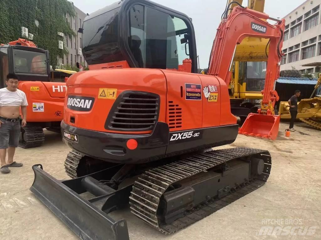 Doosan DX55-9C 履带挖掘机