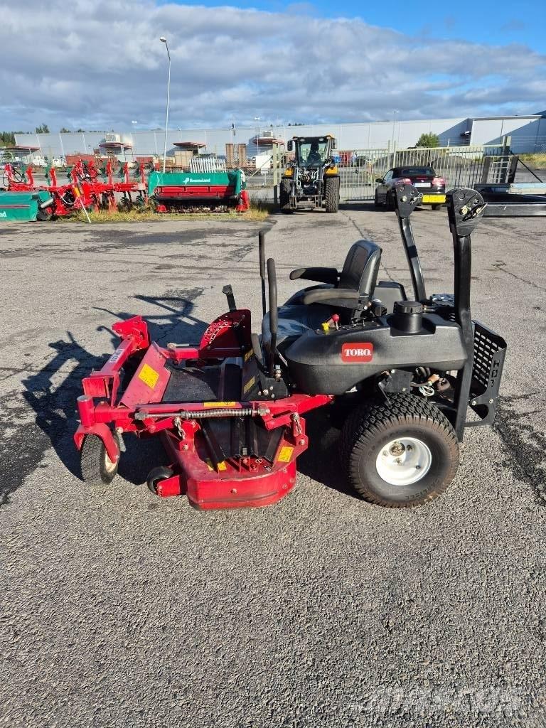 Toro Z MASTER Z400 骑乘式割草机