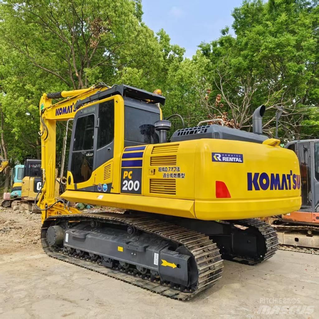 Komatsu PC 200-7 履带挖掘机