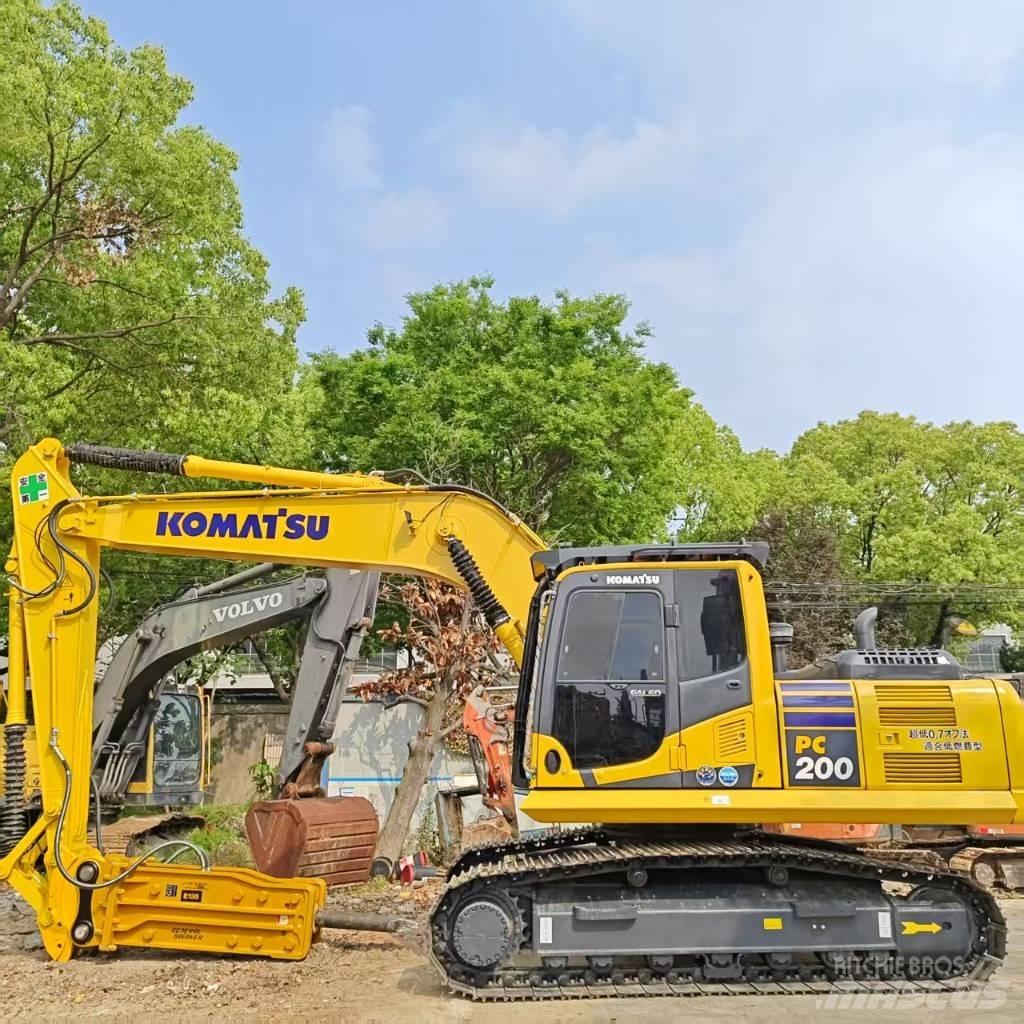 Komatsu PC 200-7 履带挖掘机