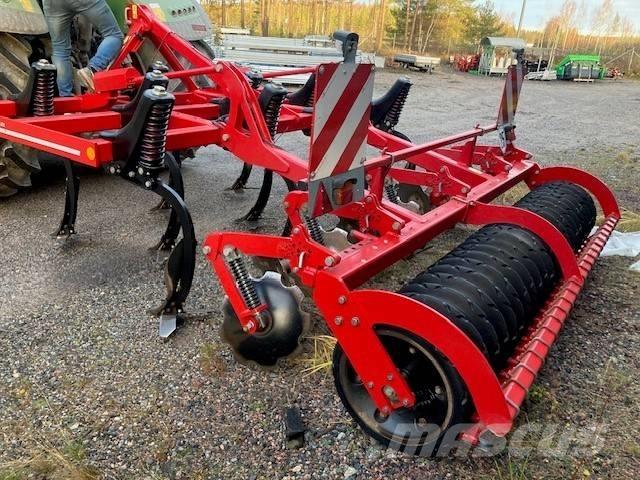 Horsch Terrano 3 FX 手扶中耕机