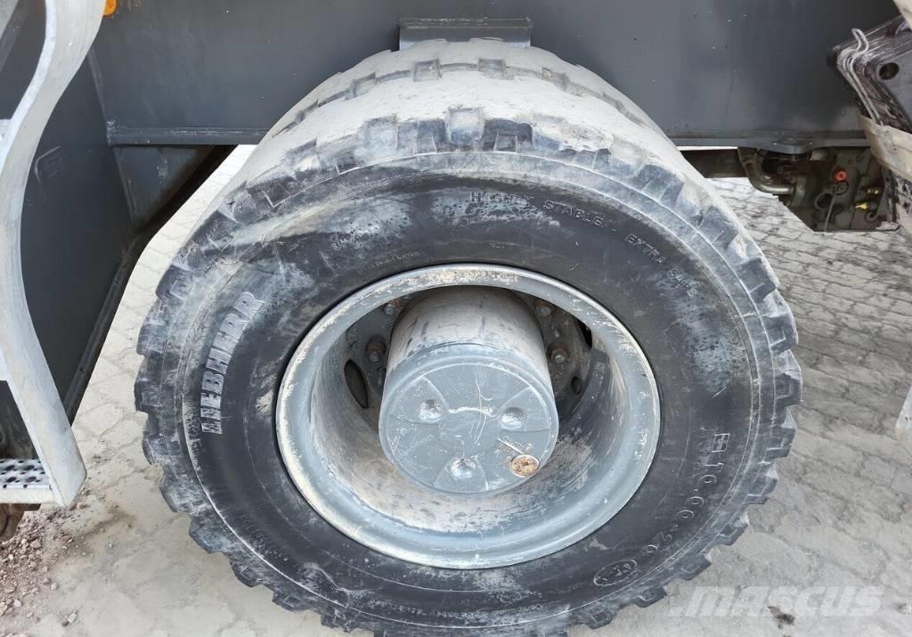 Liebherr LH 30 M 工业挖掘机