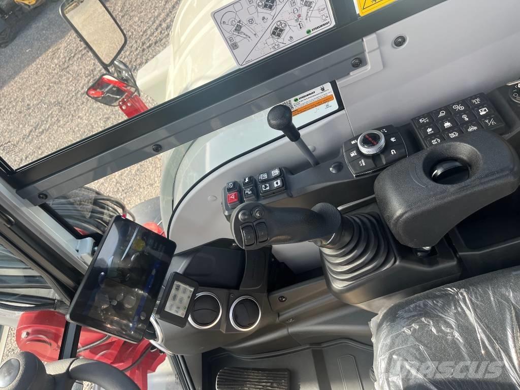 Takeuchi TB 395 W 轮式挖掘机