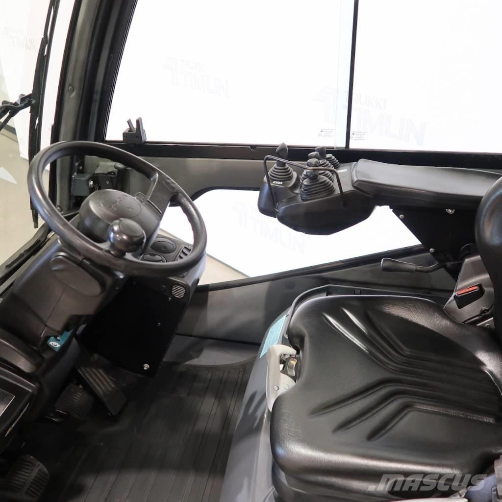 Toyota 02-8FDF30 柴油叉车