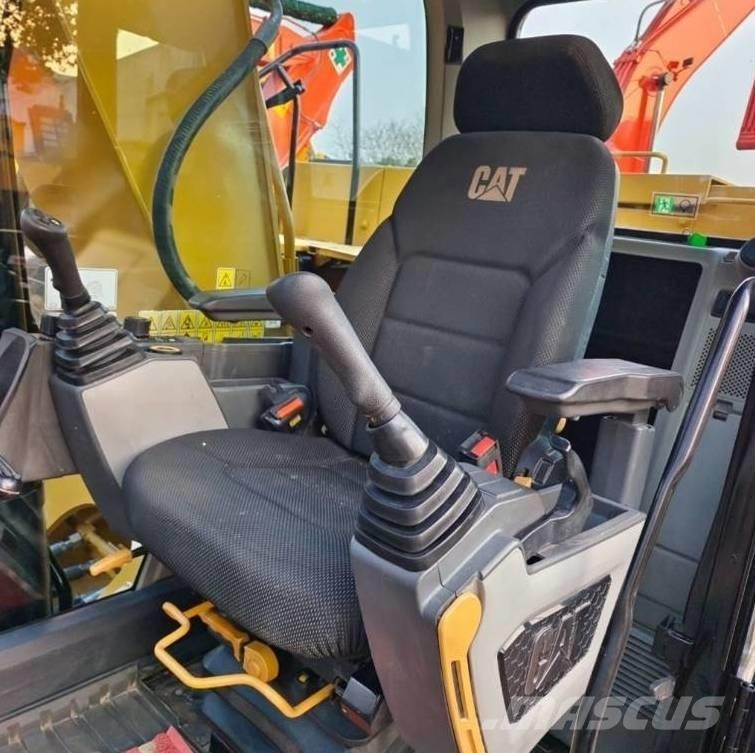 CAT 320 GC 履带挖掘机