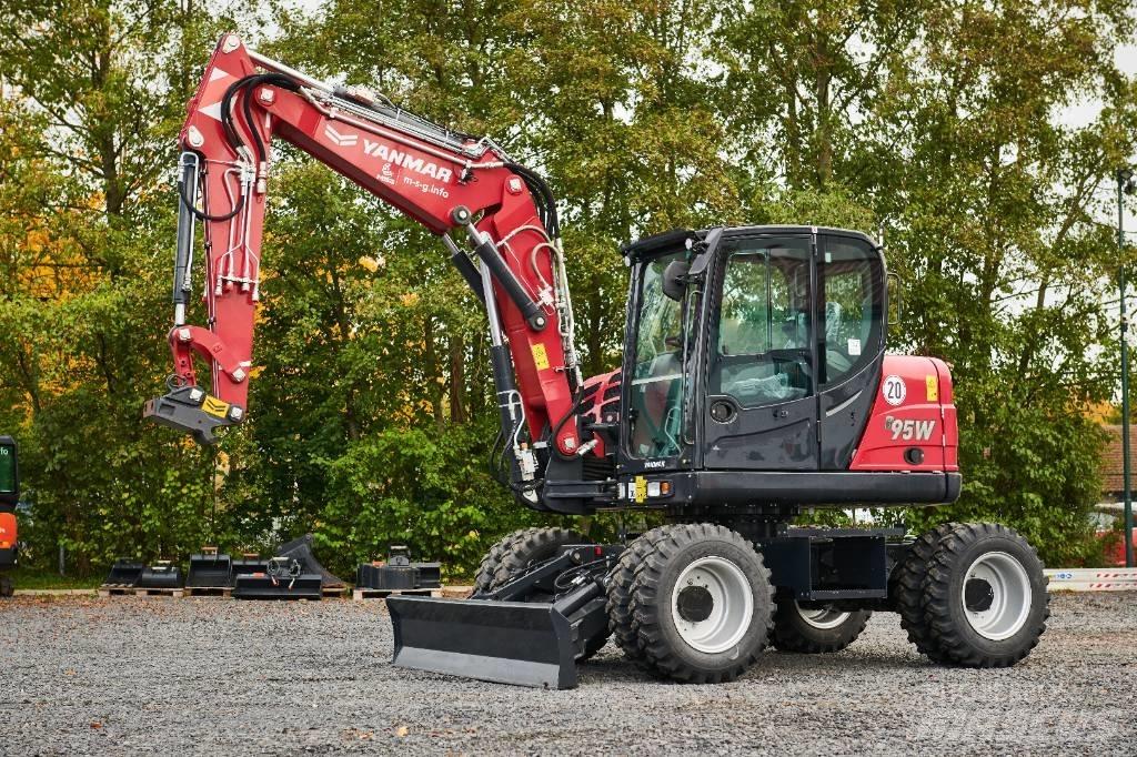 Yanmar B95W 轮式挖掘机
