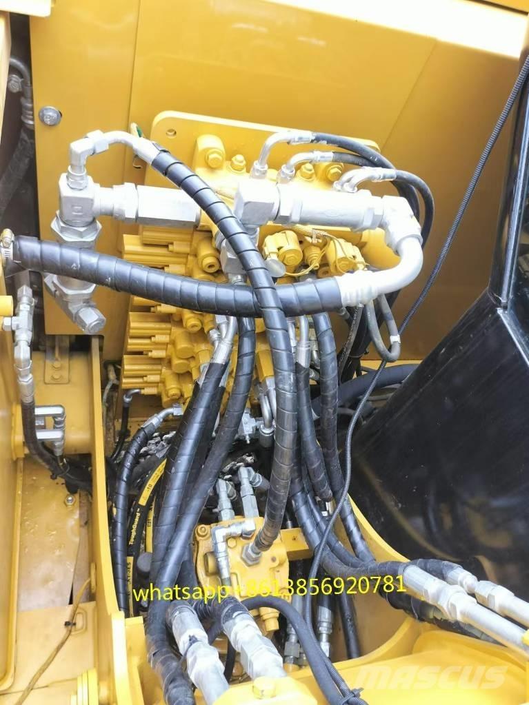 CAT 307e2 小型挖掘机