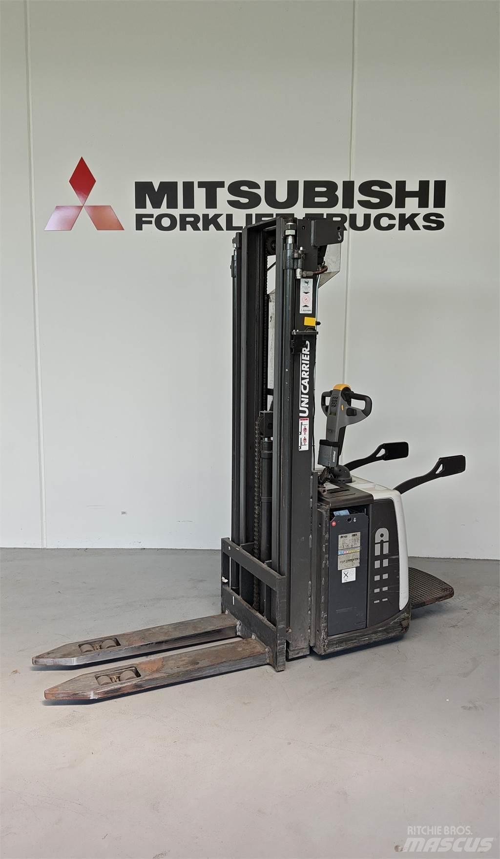 Atlet PSP160 电动搬运车