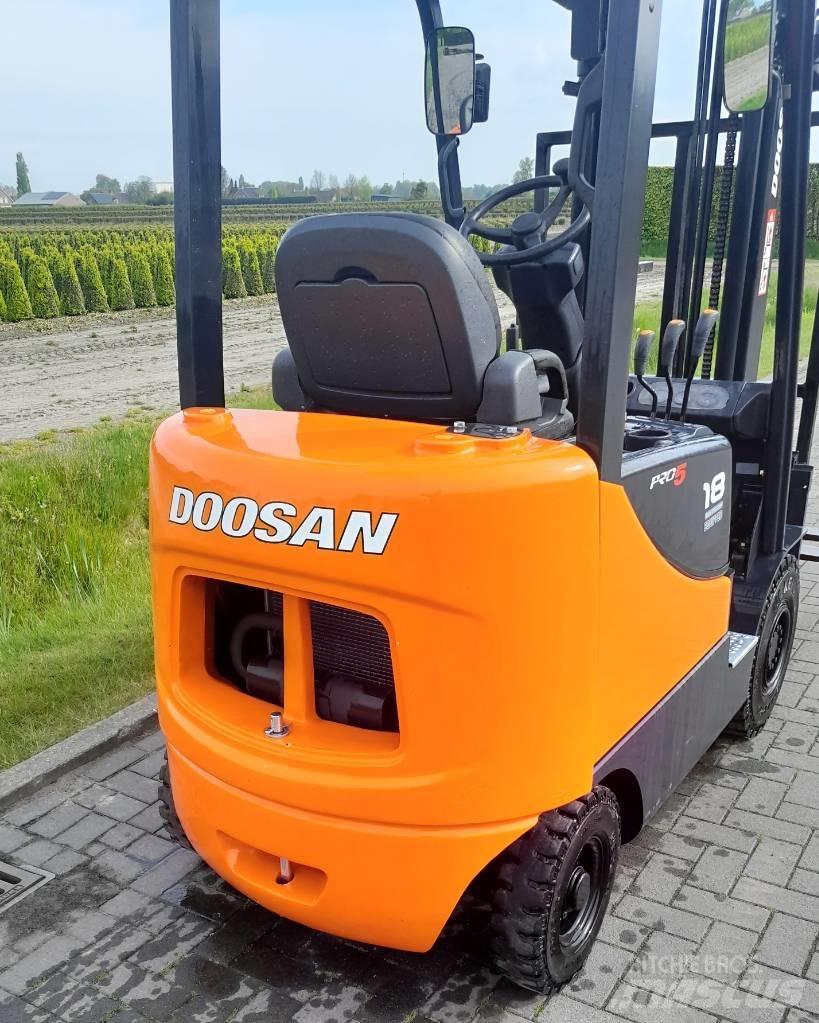 Doosan D18S PRO5 柴油叉车