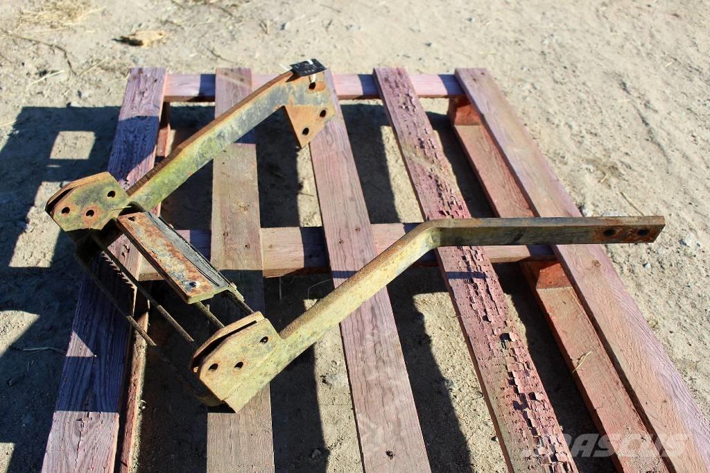  Fotsteg 底盘和悬架