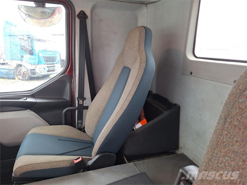 Volvo FL 280 平板车