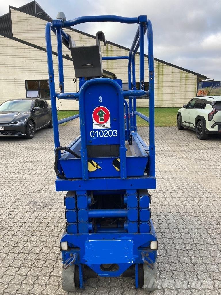 UpRight MX19 剪叉式升降机