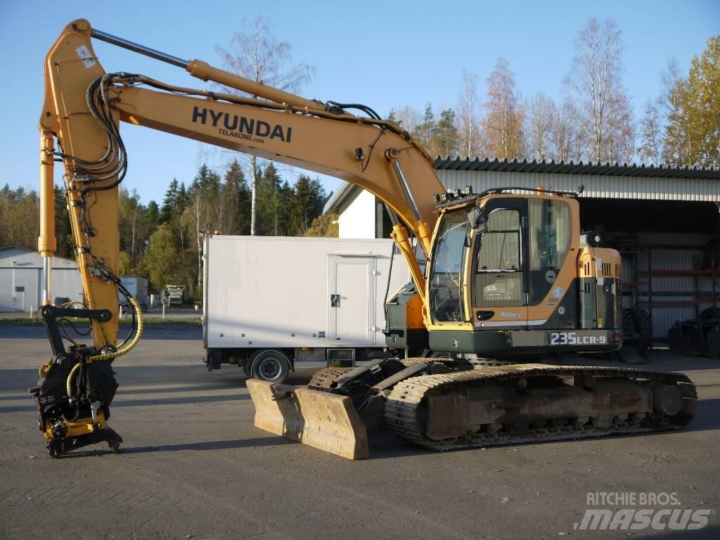 Hyundai R 235 LCRD-9 履带挖掘机